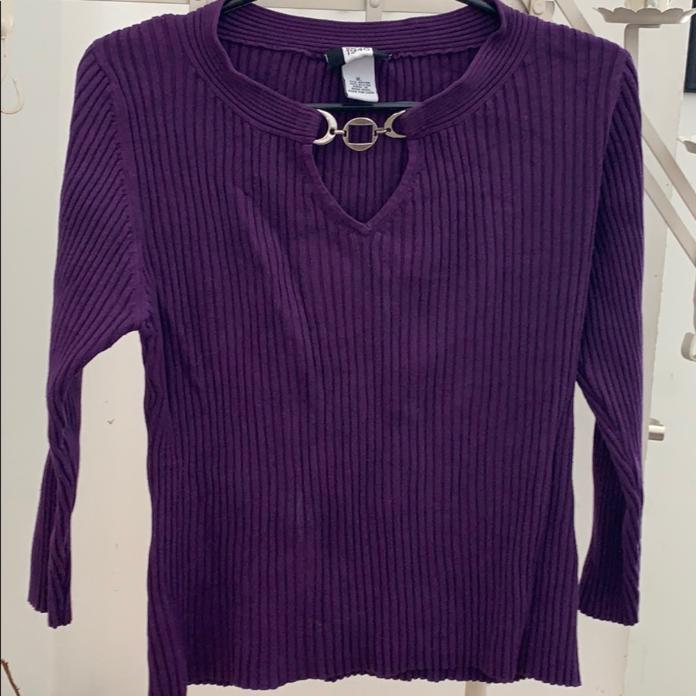 Studio 1940 sweater